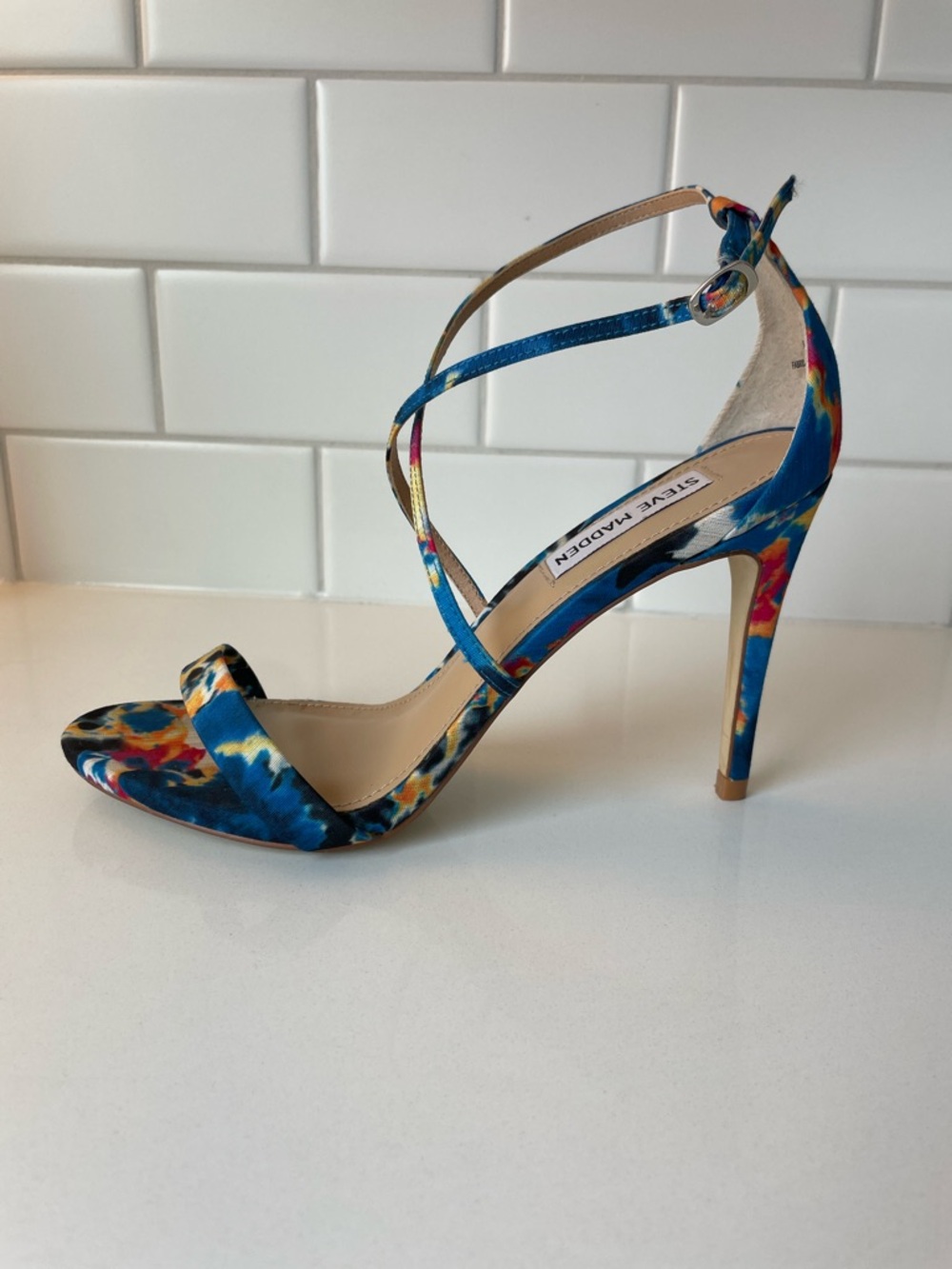 Steve Madden • Multicolor Blue Floral Satin Ankle-Strap Stiletto • 8.5M